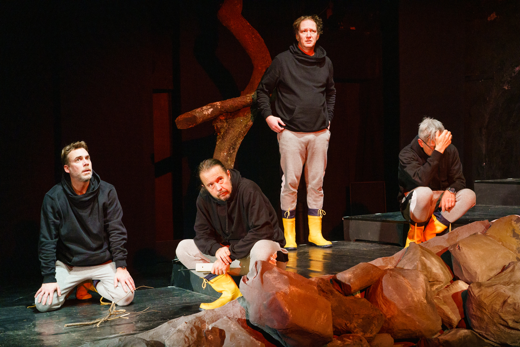 Wallgraben Theater Freiburg Vier Maenner Im Nebel