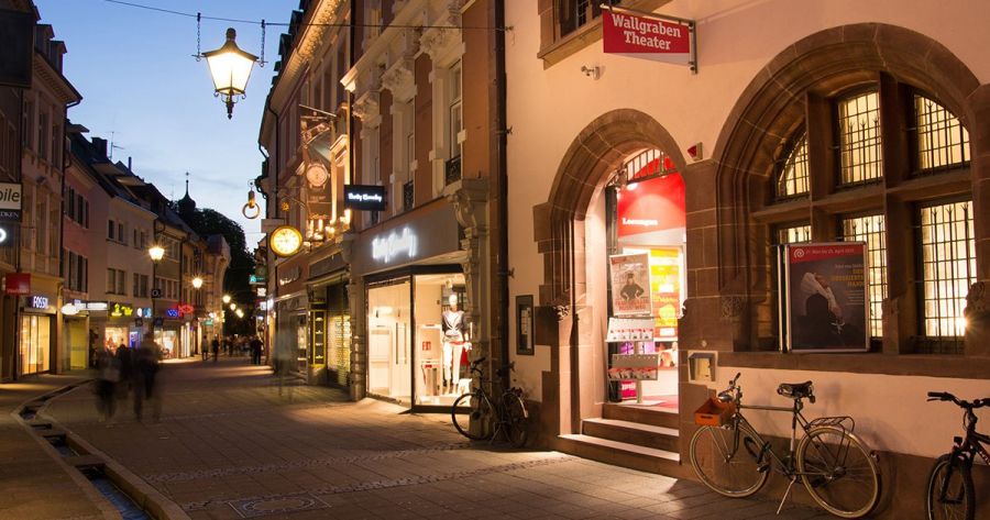 Theaterprogramm im Wallgraben Theater Freiburg